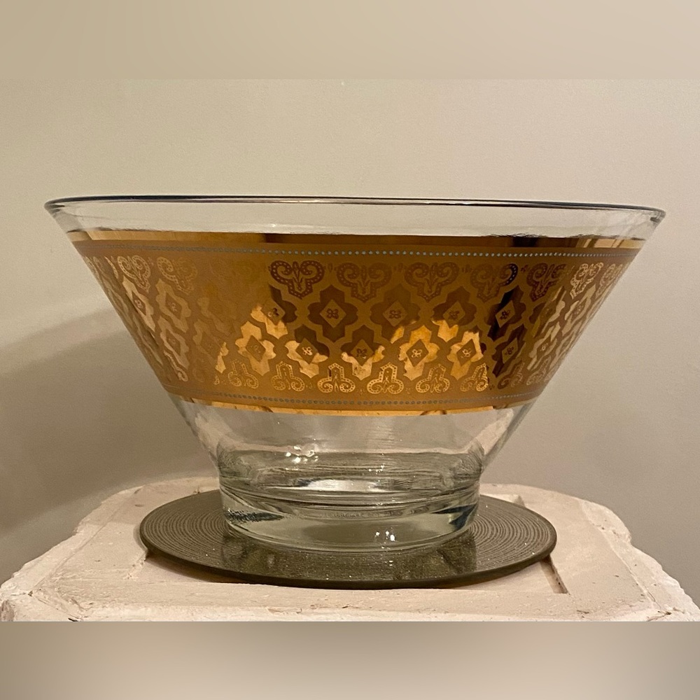 RARE BLUE DIAMOND 22K GOLD CULVER SEVILLE SERVING BOWL.